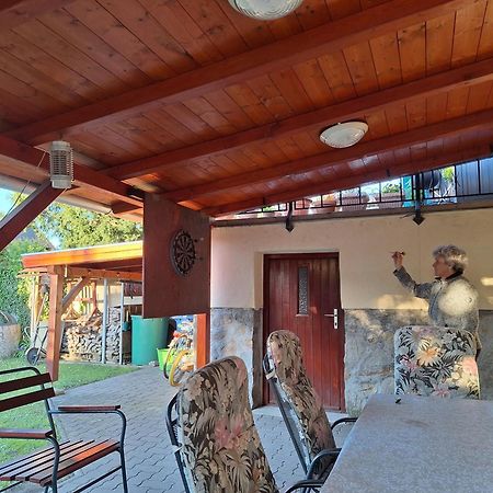 Flamingo Apartman Sopron Luaran gambar